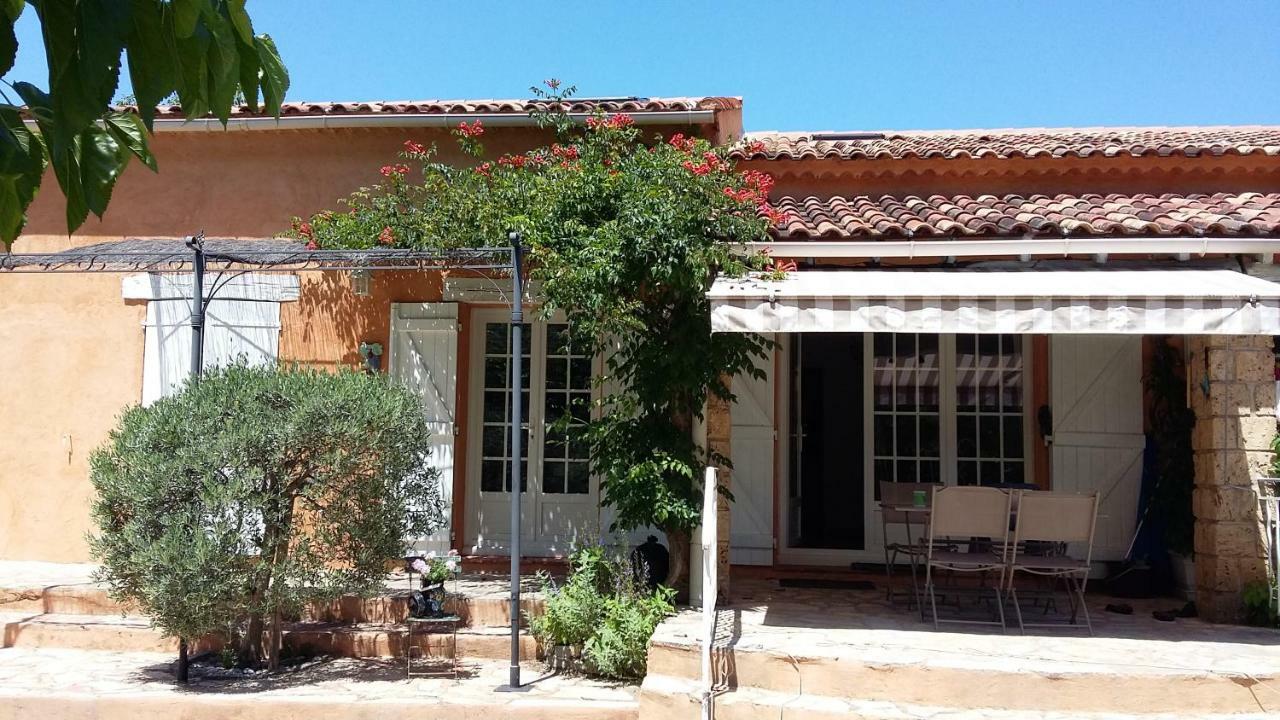 La Mansardiere Villecroze Exterior foto