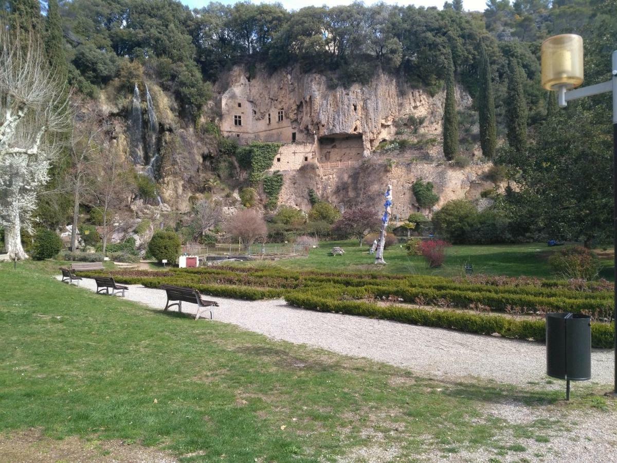 La Mansardiere Villecroze Exterior foto